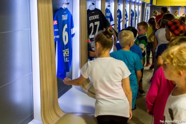 Wycieczka po Stadionie Lecha Poznań (1-3 osoby) Poznań - prezent dla rodziny_PP