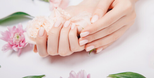 Manicure z Malowaniem Poznań - Prezent dla Koleżanki_SS