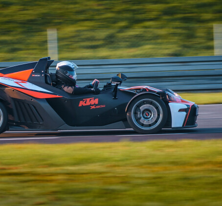 Jazda KTM X-Bow (4 okrążenia) | Wiele Lokalizacji