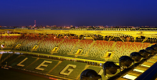 Zwiedzanie Stadionu Legii Warszawa dla Dwojga -prezent na imieniny