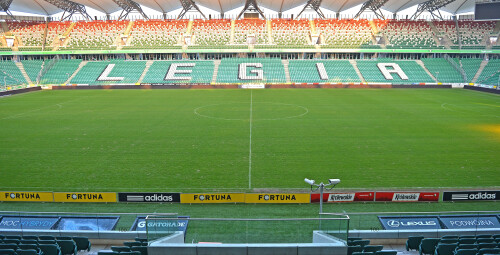 Zwiedzanie Stadionu Legii Warszawa dla Dwojga  -prezent na mikołajki