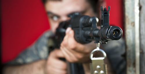 Strzelanie z Wykorzystaniem Ekranu | Aleksandrów Łódzki -prezent dla chłopaka