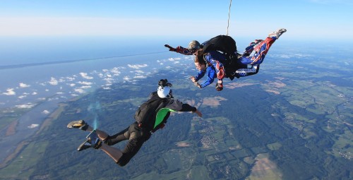 Skok ze Spadochronem z Filmowaniem - prezent dla mężczyzny_P