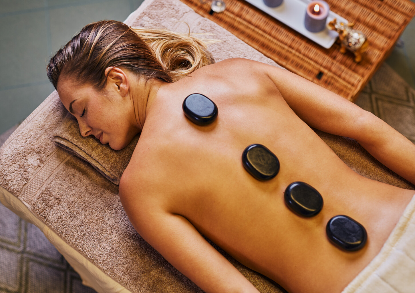 Day Spa  - Masaż Gorącymi Kamieniami na Kaszubach