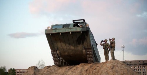 Poprowadź Wojskową Amfibię Gąsienicową PTS-M | Borne Sulinowo-Prezent na Dzień Chłopaka_P