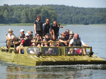 Pływanie Wojskową Amfibią Gąsienicową GSP-55 Borne Sulinowo -prezent na święta
