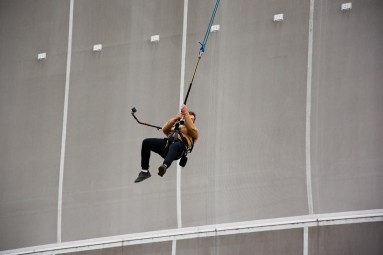 Dream Jump- Skok na Linie z Dachu Stadionu Wrocław-prezent dla męża_S