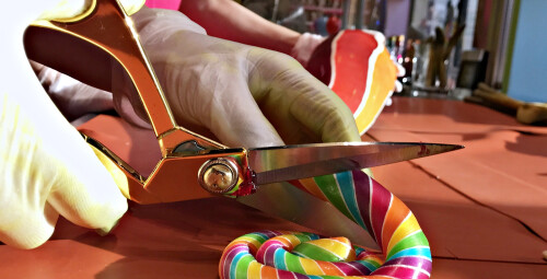 Pokaz w Manufakturze Cukierków dla Dwojga ze Słodkim Upominkiem | Warszawa -prezent dla dwojga