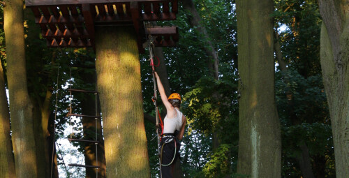 Przygoda na Linach dla Całej Rodziny | Poznań -prezent dla przyjaciół