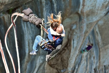 Skok na Bungee w Tandemie - Prezent dla pary_S