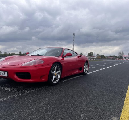 Ferrari Modena w Akcji