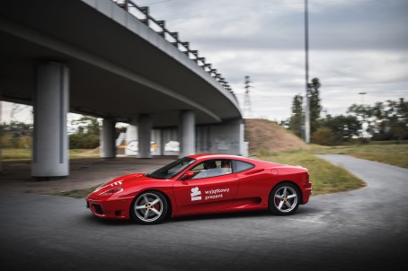 Ferrari Modena w Akcji 