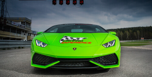 Poprowadź Lamborghini Huracán (2 okrążenia) - Prezent dla męża