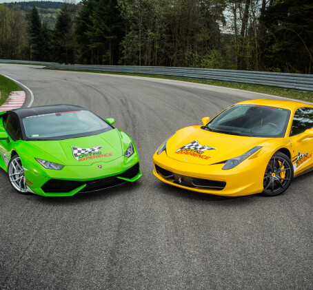 Pojedynek Lamborghini Huracán vs. Ferrari 458 Italia | Wiele Lokalizacji