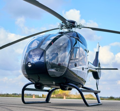 Romantyczny Lot Helikopterem dla Dwojga (10 minut) | Warszawa