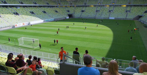 Zwiedzanie Stadionu Energa Gdańsk dla Dwojga - Prezent na imieniny