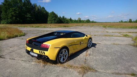 Jazda Lamborghini Gallardo (2 okrążenia) - Prezent na Dzień Ojca