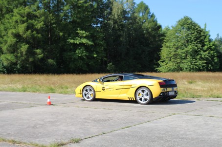 Jazda Lamborghini Gallardo (8 okrążeń) | Wiele Lokalizacji