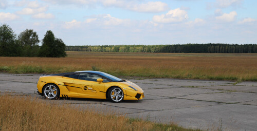 Jazda Lamborghini Gallardo (8 okrążeń) - Prezent na Dzień Chłopaka