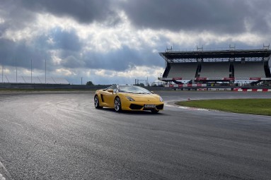 Pojedynek Lamborghini vs Ferrari-Prezent dla Taty_P