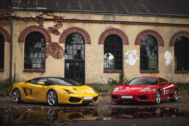 Pojedynek Lamborghini vs Ferrari- Prezent dla męża_W