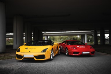 Pojedynek Lamborghini vs Ferrari- Prezent dla niego_W