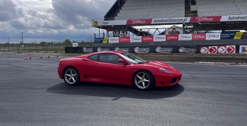 Jazda Ferrari Modena-Prezent dla Mężczyzny_P