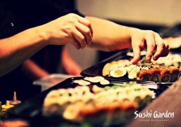 Obiad Sushi dla Dwojga - Prezent dla pary młodej