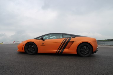Jazda Lamborghini Gallardo (1 okrążenie) - Prezent dla Taty