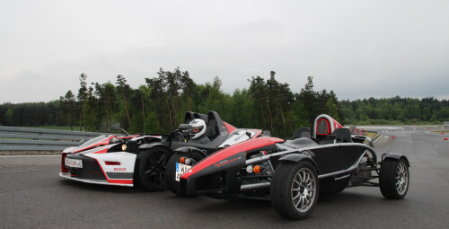 Pojedynek Ariel Atom vs KTM X-Bow (2 okrążenia) | Wiele Lokalizacji  Tor Bednary, Tor Kartingowy Poznań, Tor Jastrząb, Tor Toruń, Tor Ułęż, Tor Kielce-Masłów, Tor Gdańsk-Pszczółki, Tor Słomczyn, Tor Koszalin, Tor Kraków, Tor Olsztyn, Tor Łódź, Tor Modlin, Tor Słabomierz, Tor Wrocław-Oleśnica, Tor Białystok #3