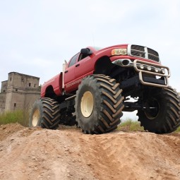 Jazda Co-Drive Monster Truckiem (1 osoba) | Wiele Lokalizacji-Prezent dla Taty_P