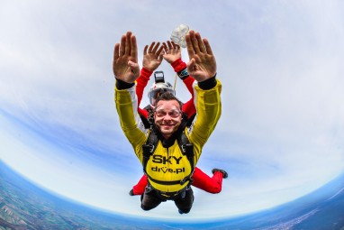 Skok ze Spadochronem z Filmowaniem Selfie - Prezent na Panieńskie_P