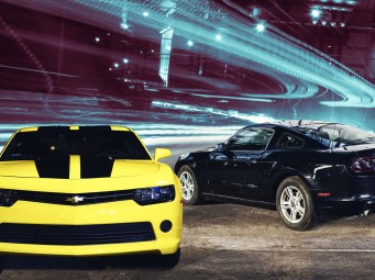 Amerykański Pojedynek Chevrolet Camaro vs Ford Mustang (6 okrążeń) - prezent dla faceta
