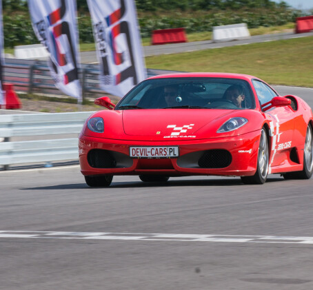 Jazda Ferrari F430 (1 okrążenie) | Wiele Lokalizacji