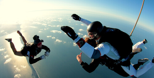 Skok ze Spadochronem z Filmowaniem nad Helem - prezent na urodziny_P