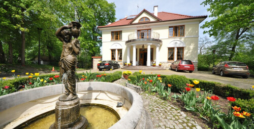 Weekend z Pakietem SPA dla Dwojga | Nałęczów - prezent dla dziadków