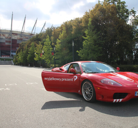Poszalej Ferrari Ulicami Miasta | Wrocław