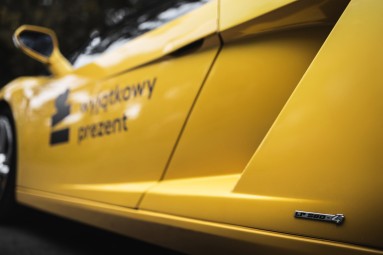 Poszalej Lamborghini Ulicami Miasta z Filmowaniem - prezent dla brata_W