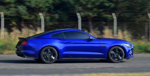 Jazda Fordem Mustangiem (1 okrążenie) - prezent na urodziny