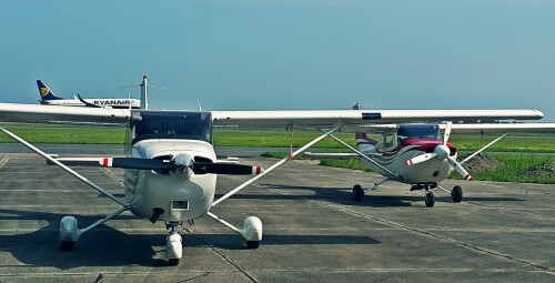 Lot Widokowy Samolotem Cessna 150 (30 min.) | Bydgoszcz - prezent dla faceta