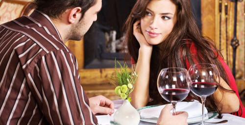 Degustacja Wina z Kolacją dla Dwojga - prezent na urodziny
