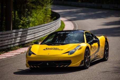 Poprowadź Ferrari 458 Italia (1 okrążenie) | Wiele Lokalizacji