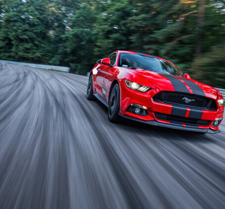Poprowadź Forda Mustanga GT (1 okrążenie) | Wiele Lokalizacji