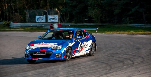 Drifting Subaru BRZ - prezent dla faceta