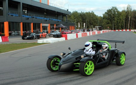 Co-Drive V-Storm dla Dwóch Osób (2 okrążenia) | Wiele Lokalizacji