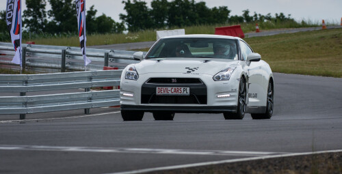 Jazda Nissanem GTR (1 okrążenie) | Tor Główny - prezent dla ukochanego_P