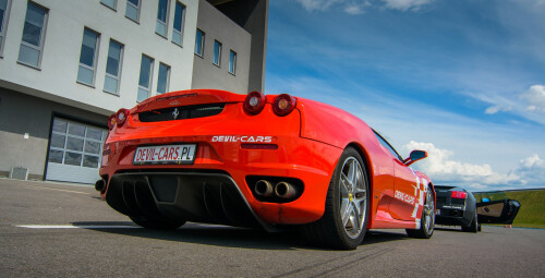 Jazda Ferrari (1 okrążenie) | Tor Główny - prezent na święta_P