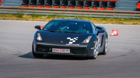 Jazda Lamborghini (1 okrążenie) | Tor Główny - prezent dla mężczyzny_P