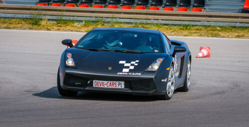 Jazda Lamborghini (1 okrążenie) | Tor Główny - prezent dla mężczyzny_P