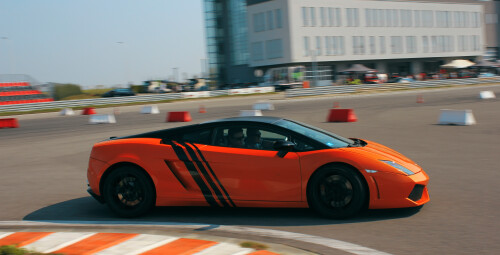 Jazda Lamborghini (1 okrążenie) | Tor Główny - prezent na urodziny_P